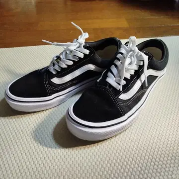 Vans 블랙/화이트 스니커즈