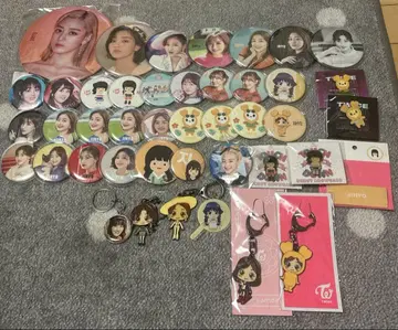 twice 지효 캔뱃지 세트