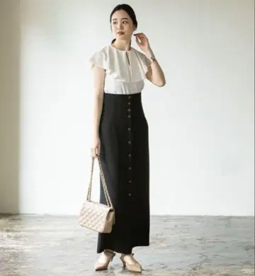 Noble 노블 22ss 벨로아 저지 와이드 칼라 상의