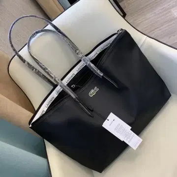 LACOSTE 블랙 숄더백