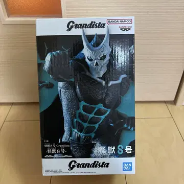 괴수 8호 피규어