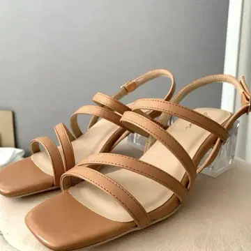 새상품 샌들 다즈린 24 클리어 힐 스나이델 오렌지
