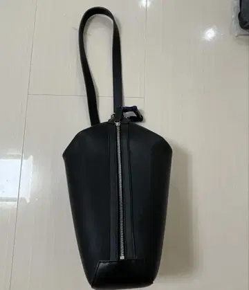 숄더백 가죽 블랙 남성용 유나이티드 애로우즈 소가죽