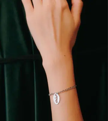 Etrarium bracelet