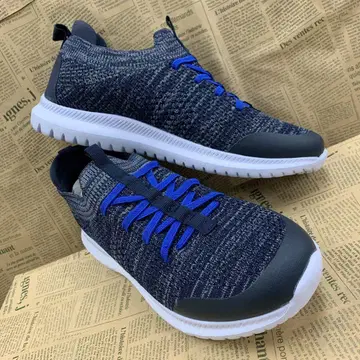 새상품 남성용 25.0cm 경량 통굽 킥백 스니커즈 네이비 컬러 2986