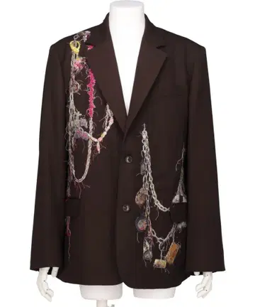 EMBROIDERED CHAIN TAILORED JACKET