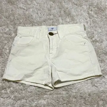 Lee earth 숏팬츠