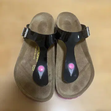 Birkenstock 블랙 쪼리 샌들 36