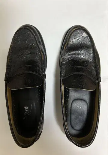 KENFORD EMBOSSED LOAFERS / BLACK PAISLEY