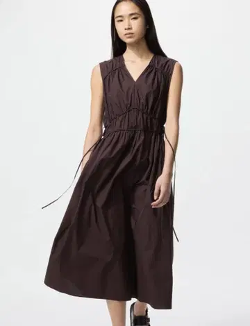 UNIQLO 코튼 개더 원피스 슬리브리스