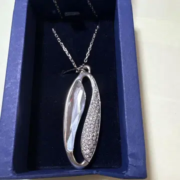 [새상품급] SWAROVSKI 스와로브스키 목걸이