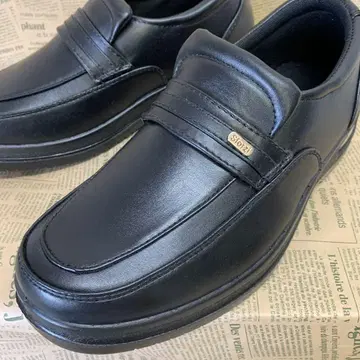 새 상품 남성용 26.5cm 경량 인조 가죽 비즈니스 슈즈 블랙 110N