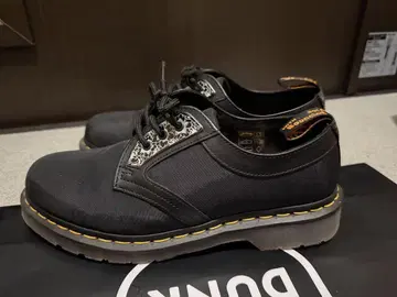Dr. Martens