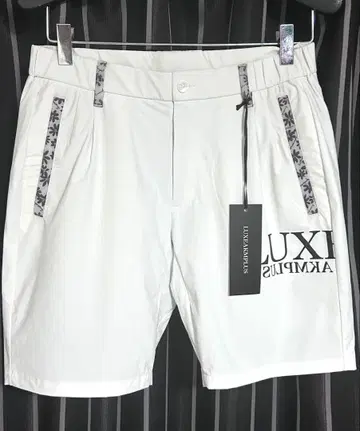 LUXE AKM PLUS 럭스 에이케이엠 골프웨어 하프 팬츠 L