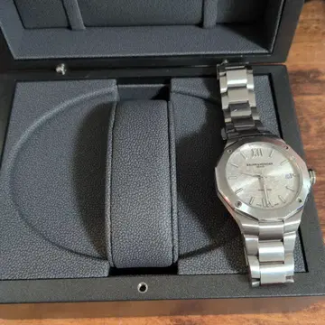 보메 & 메르시에 (Baume & Mercier) 리비에라 10615