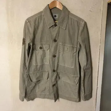 pretty green 아우터
