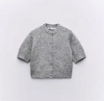 ZARA 반팔 니트 그레이 큐빅 버튼 니트 비쥬 S 사이즈