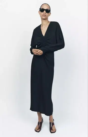미사용 새상품 ZARA(자라) 블랙 롱 원피스 드레스