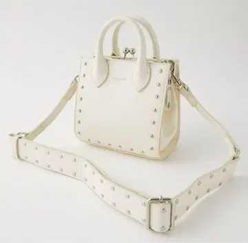 moussy STUDS CLASP SHOULDER 백 스터드