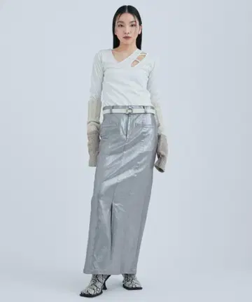 STUDIOUS Perfection 펜슬 메탈릭 스커트