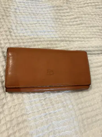 일비종떼 장지갑 IL BISONTE