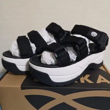 SHAKA 샤카 스포츠 샌들 23cm 미사용 새상품