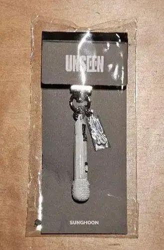 ENHYPEN UNSEEN 마이크 키링 성훈