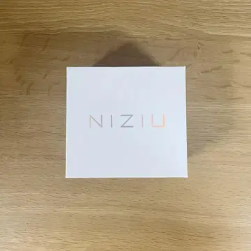 NiziU LIGHT STRAP