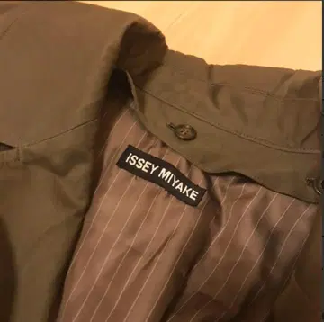 ISSEY MIYAKE 스텐카라 코트 올리브