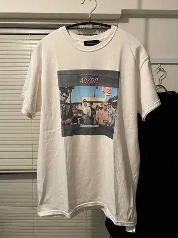 [새상품급] Ray BEAMS ACDC 티셔츠