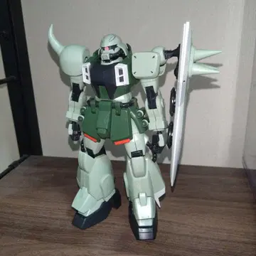 1/100 자쿠 워리어 정크