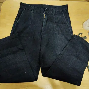 다크 데님 팬츠 유니클로 사이즈 허리 73cm