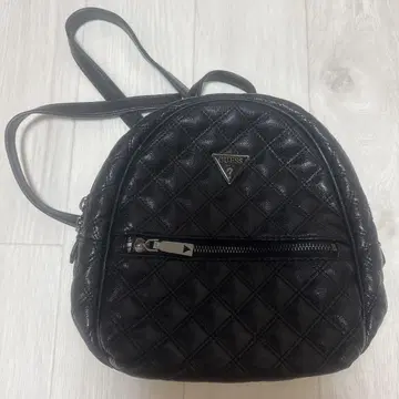 GUESS (게스) 럭색