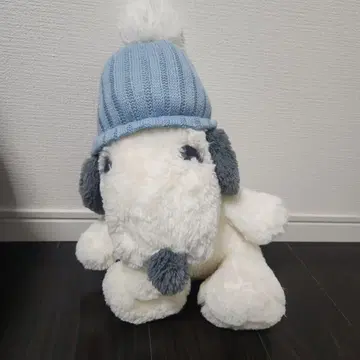 스누피의 큰 봉제 인형