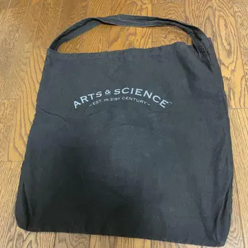 아츠앤사이언스 ARTS&SCIENCE IENCE 백