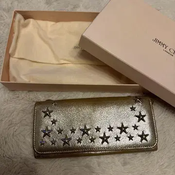 JIMMY CHOO 골드 스터드 장지갑 지미추