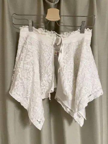 POPPY LACE DRAPED WRAP 스커트