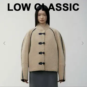 Lowclassic 숏 시어링 리버서블 코트