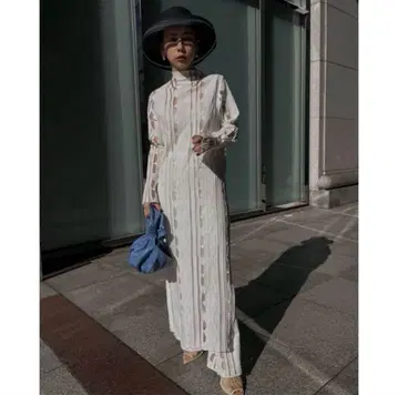 MEDI SHEER GEOMETRIC KNIT DRESS