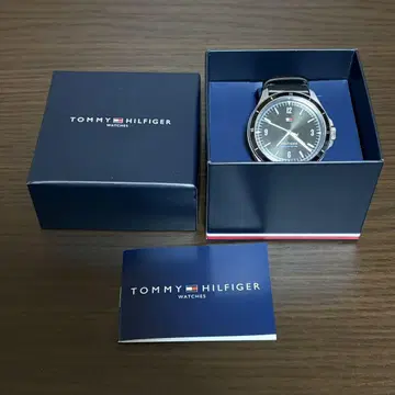 타미힐피거 손목시계 TW000532