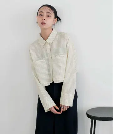 LIAN 스트라이프 숏 셔츠