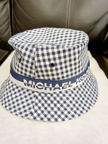 가격 인하 MICHAEL KORS 깅엄 체크 버킷햇