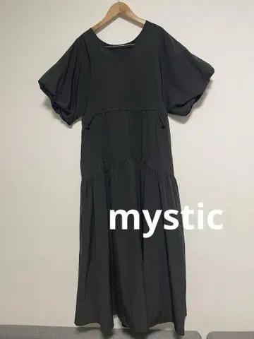 mystic 드로스트 개더 원피스 블랙 V넥 포켓 사이즈 1
