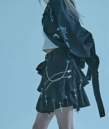 [ REFLEM ] tiered skirt 블랙