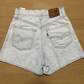 Levi's 데님 숏팬츠 high loose shorts 24