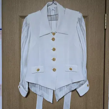 화이트 버블 수트