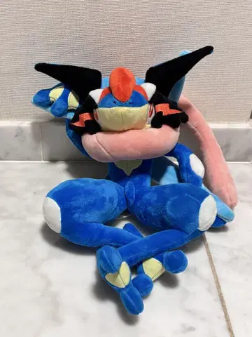 지우 개굴닌자 봉제 인형