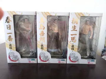 용과 같이 피규어 3개 세트