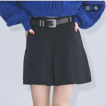 [PAGEBOY] 플리츠 플레어 숏팬츠