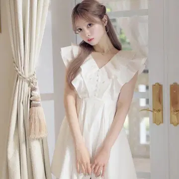 mmeeme 백 프릴 리본 원피스